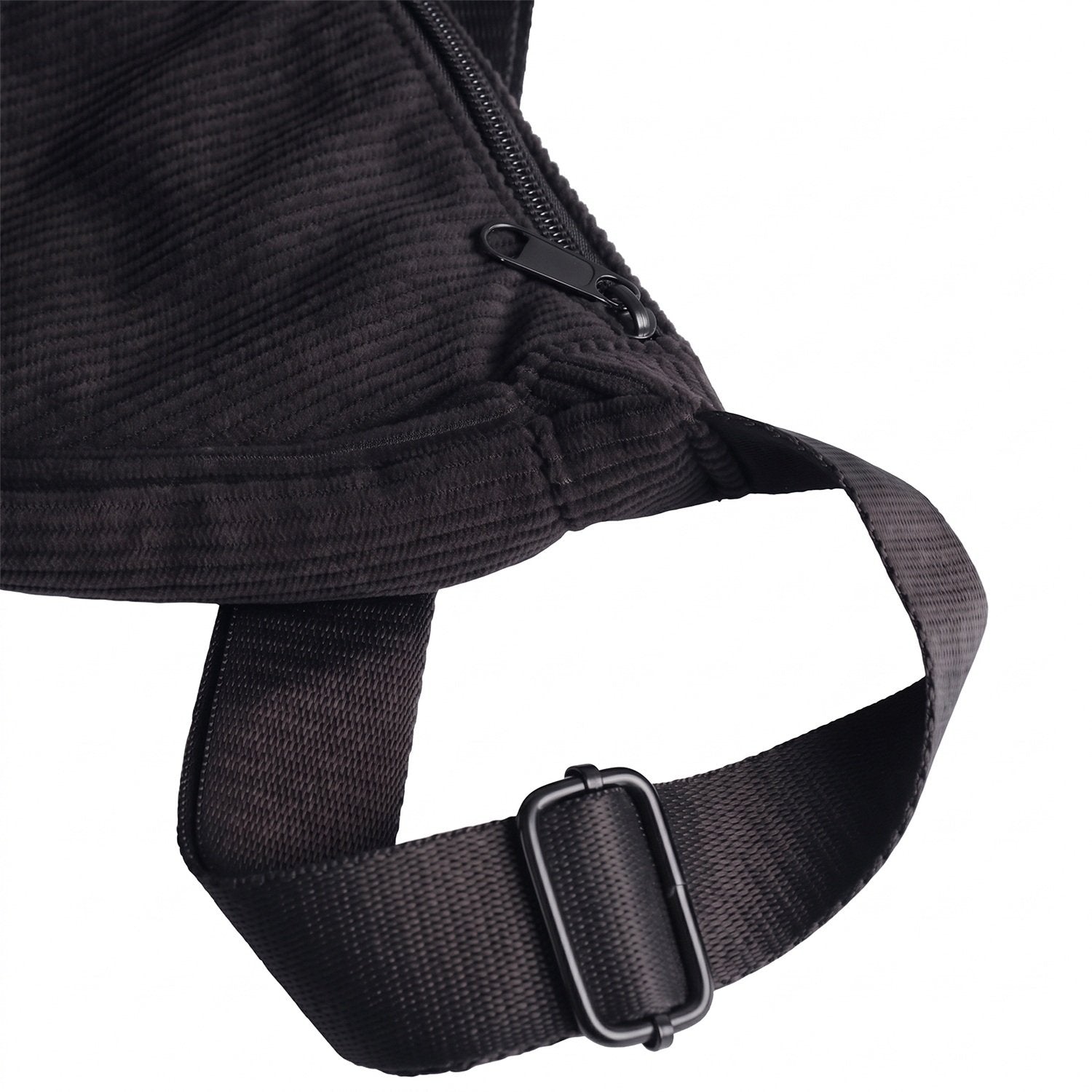 Moon Bag Axelväska i Manchester – Halvmåneformad Crossbody, Justerbar Rem -Svart