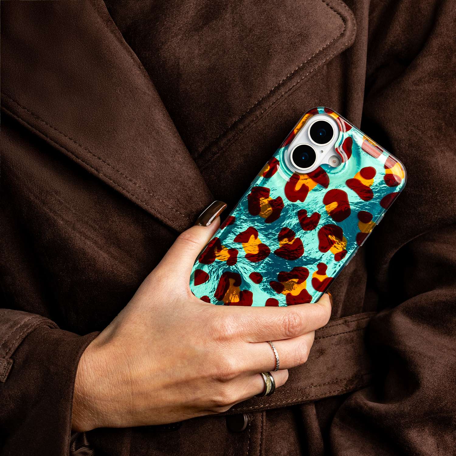 iPhone 17 - Pearl Shine Animal pattern skal - Crazy Cheetah
