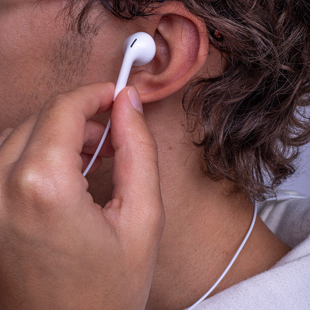 maXlife USB-C In-Ear Hörlurar med Mikrofon för iPhone 15/16/17, Samsung, Xiaomi, Motorola & Alla USB-C Enheter